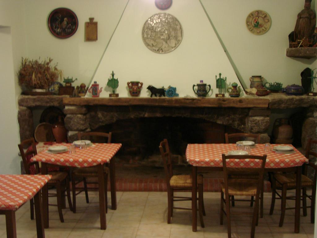 Agriturismo Su Tiresi Кала-Гононе Экстерьер фото