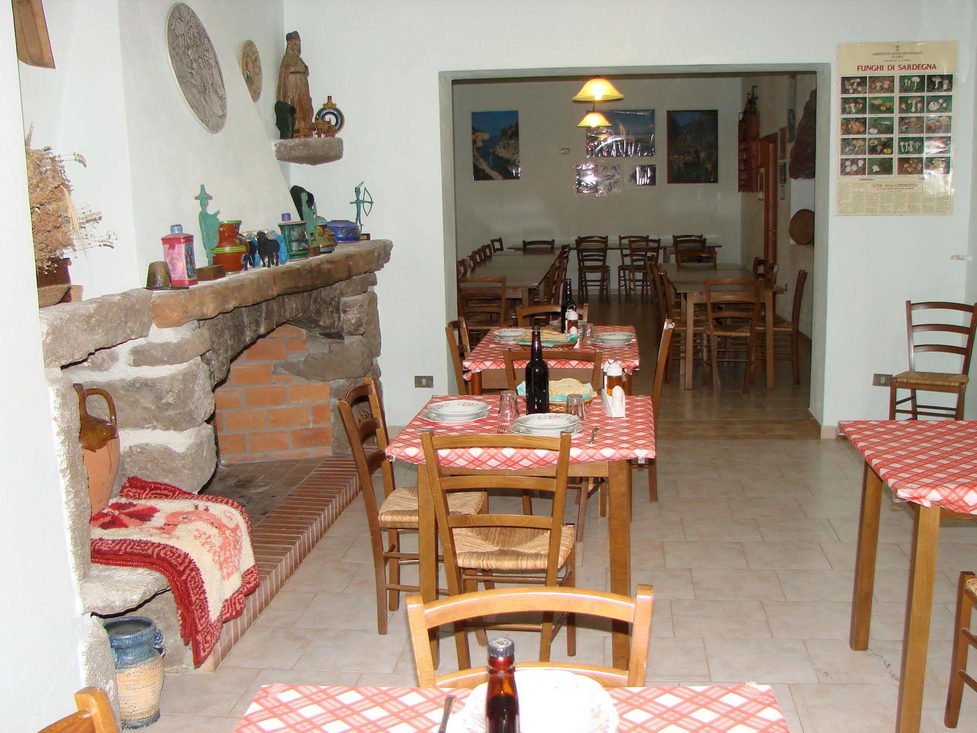 Agriturismo Su Tiresi Кала-Гононе Экстерьер фото